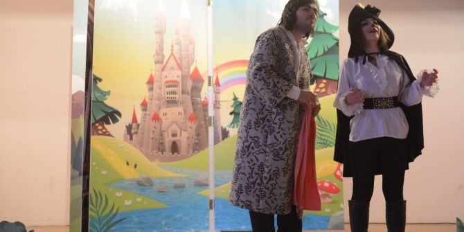 Eruhlu Çocuklar ‘Çizmeli Kedi’ İle Tanıştı