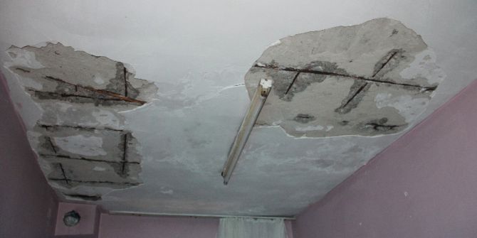 Uyurken Üzerine Beton Parçası Düşen Suriyeli Bebek Yaralandı