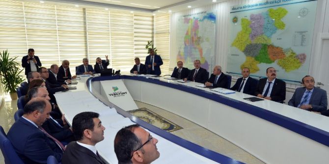 Orman Ve Su İşleri Bakanlığı Müsteşarı Cemal Nogay Yatırımlar Hakkında Bilgi Aldı