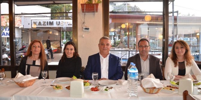 Kadının İnsan Hakları Eğitimini Tamamlayanlar Sertifikalarını Aldı