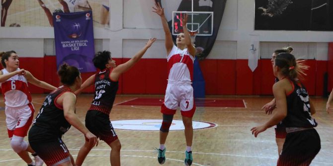 Bayraklı’nın Kızları Adım Adım 1. Lige