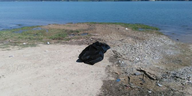 Terk Edilen Genç Kız Göle Atlayarak İntihar Etti