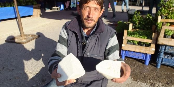 Burhaniyeli Çobanlar Peynire Yöneldi