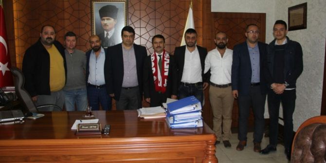 Nevşehirspor Taraftarlar Derneği Vali Aktaş’ı Ziyaret Etti