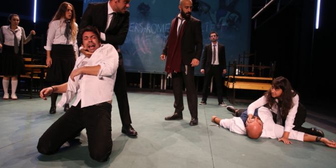 Nilüfer Tiyatro, Romeo Ve Juliet İle Perde İndiriyor