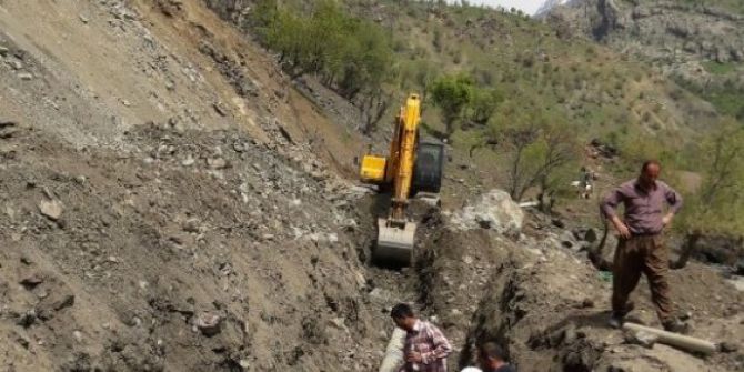 Derecik Beldesine 12 Gün Arada Sonra İçme Suyu Verildi