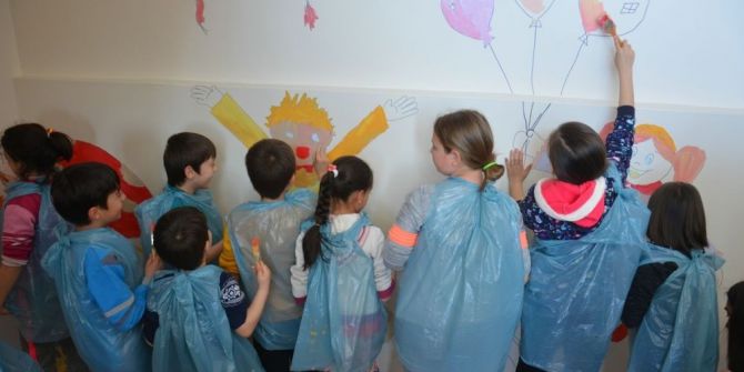 Ihlamurkent Halk Merkezinin Duvarına Çocuklardan Sevgi Ağacı