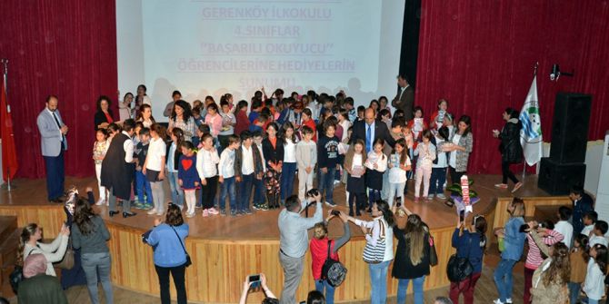 Okuma Yarışması Foça’da Ödüllendirildi