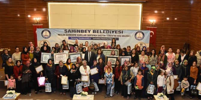 198 Kursiyer Meslek Sahibi Oldu