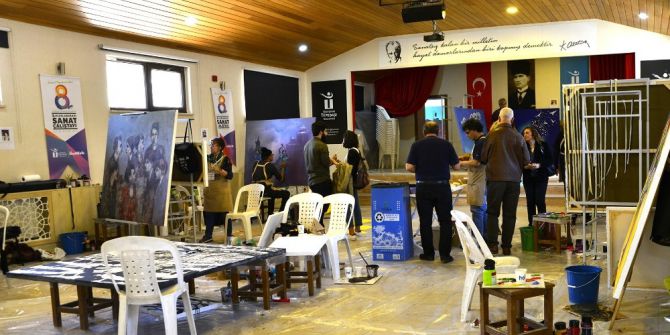 Sanat Çalıştayında Eserler Şekilleniyor
