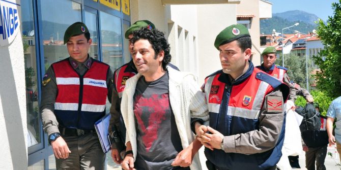 Ünlü Oyuncu Selim Erdoğan Uyuşturucu Ticaretinden Tutuklandı