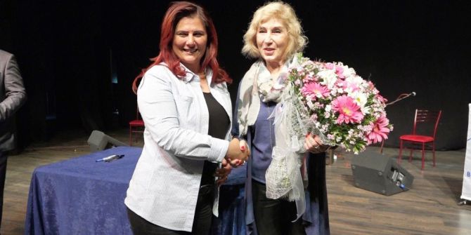 Başkan Çerçioğlu, Yazar Ayşe Kulin’in İmza Gününe Katıldı