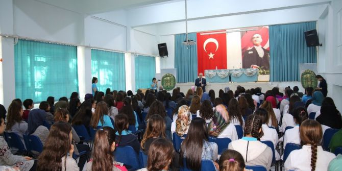 Turgutlu Kent Müzesi Öğrencilere Anlatıldı