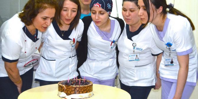 Ebelere Pastalı Kutlama