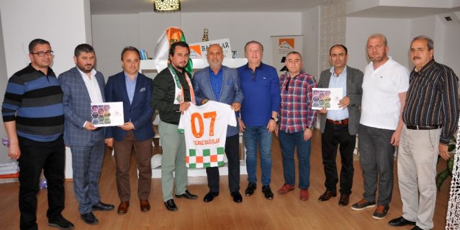 Aytemiz Alanyaspor’a Daire Hediye Etti