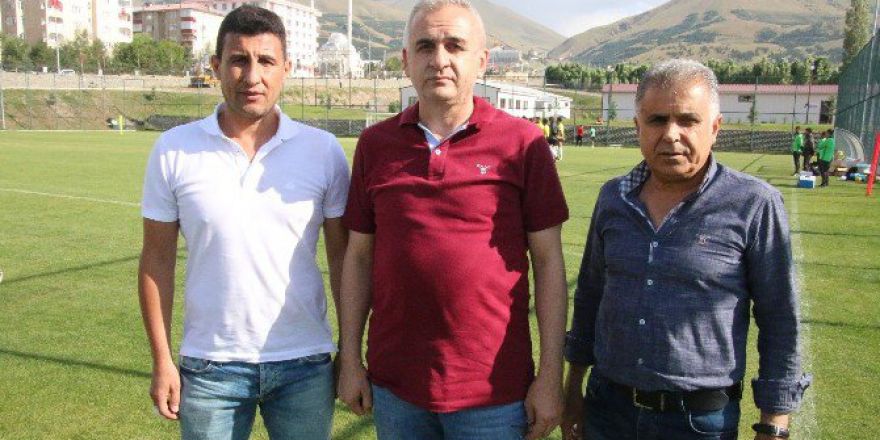 Şanlıurfaspor Transfer Çalışmalarını Sürdürüyor