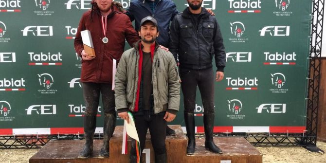 Uü Üniversitesi Atlı Dayanıklılık Ekibinden Bir Şampiyonluk Kupası Daha