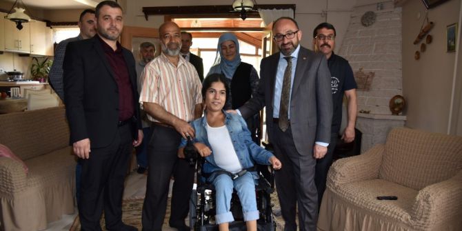 Başkan Üzülmez’den Engelli Ve İhtiyaç Sahiplerine Destek