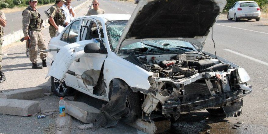 Elazığ’da Trafik Kazası: 1 Ölü, 1 Yaralı
