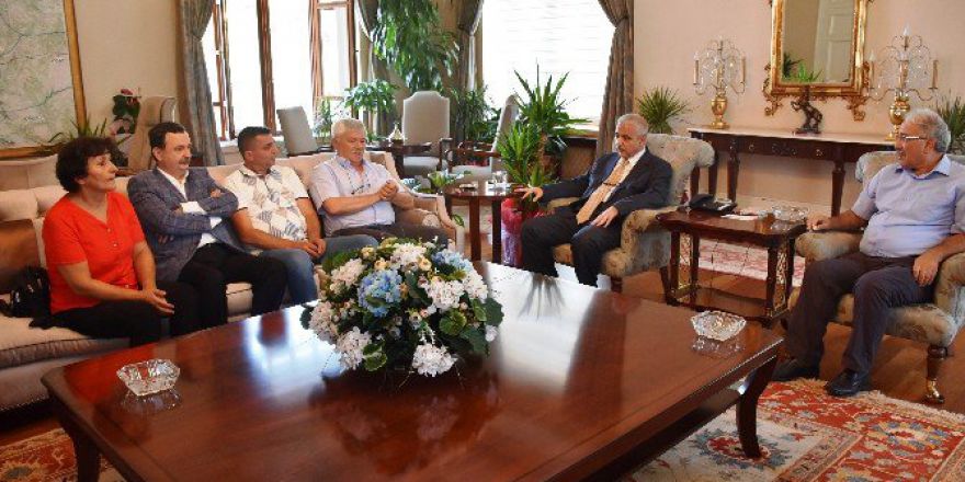 Vali Güvençer Konuklarını Ağırlıyor