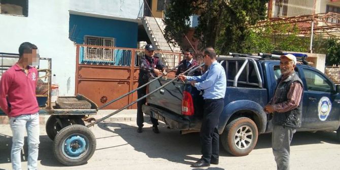 Mazgal Kapağı Hırsızları Suçüstü Yakalandı