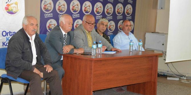 Başkan Karaçelik, Pazarcıların Sorunlarını Dinledi