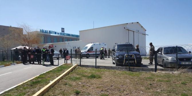 Şenkaya’da Çatışma: 1’i Ağır 3 Asker Yaralı