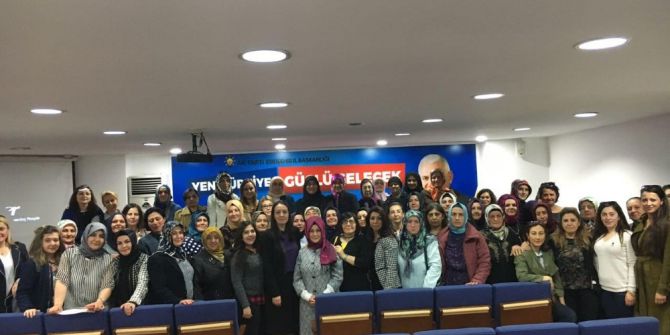Ak Parti Genişletilmiş Kadın Kolları Toplantısı