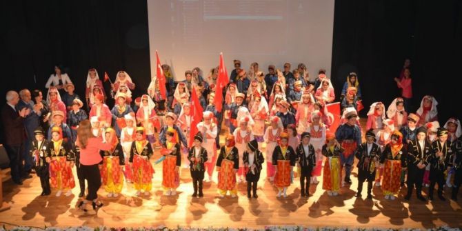 Miniklerin Muhteşem Gösterileri İle İzleyicileri Büyüledi