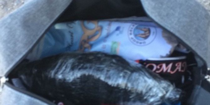 Yolcuların Valizinden 465 Gram Kubar Esrar Çıktı