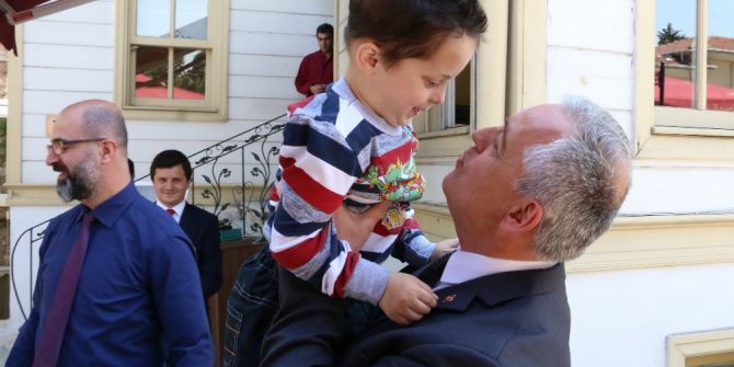 Minik Asan Alimova’ya Başkan Remzi Aydın’dan Yardım Eli