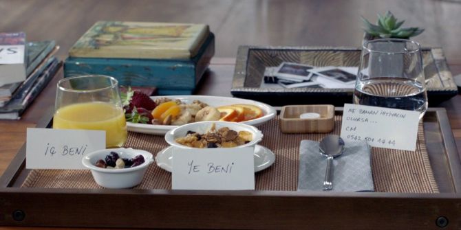 Fi’deki Telefonu Arayanlar Seti Ziyaret Etme Şansı Yakaladı