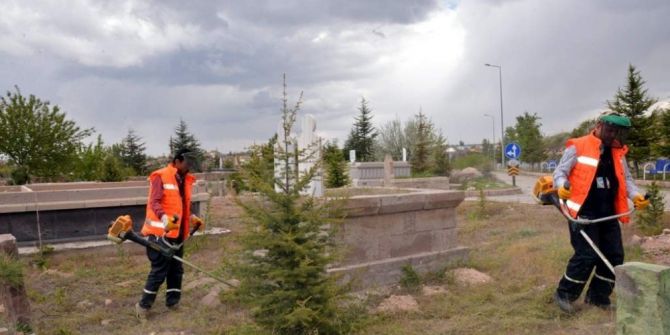 Melikgazi Belediye Sınırları İçerisindeki 28 Mezarlıkta Çevre Düzenleme Çalışması