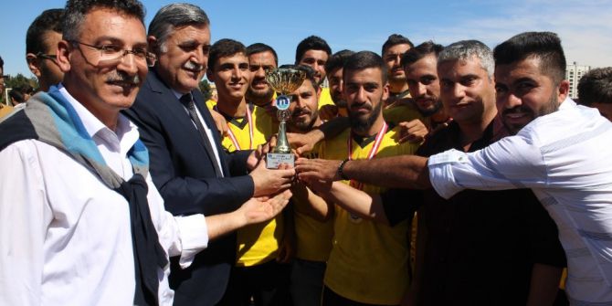 Harran Üniversitesinde 25.yıl Futbol Turnuvası Sona Erdi