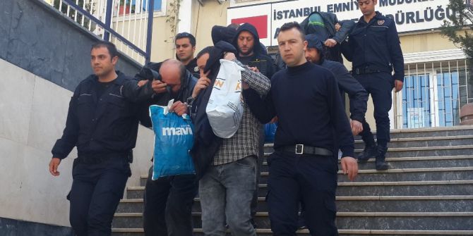 İstanbul’da Gasp Çetesi Çökertildi