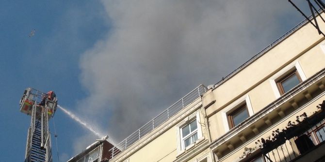 Beyoğlu’nda Korkutan Yangın