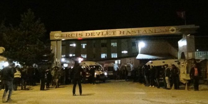 Yaralı Güvenlik Korucuları Van’a Sevk Edildi