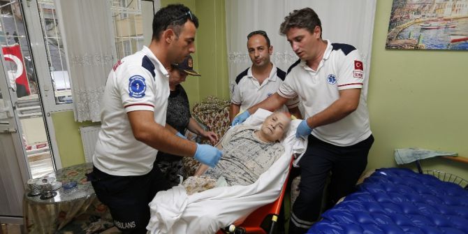 Evde Sağlık Hizmeti Derde Deva Oluyor