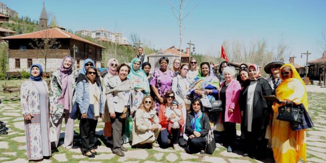 Büyükelçi Eşleri Altınköy’de