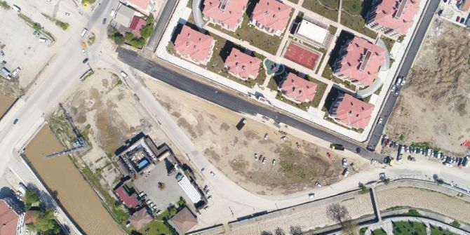 Düzce’de Çay Mahallesi Asfaltlandı