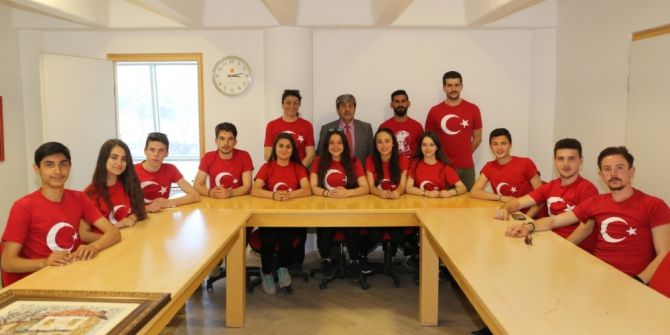 Burhaniyeli Gençler Yunanistan’a Gidiyor