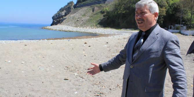 Yılmaz, Ilıksu Plaj Tesislerini İnceledi