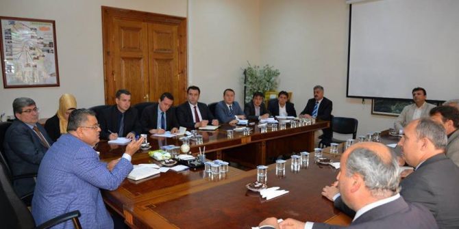 Bilecik Belediye Başkanı Yağcı, Haftalık İstişare Toplantısı Gerçekleştirdi