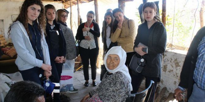 Geleceğin Sağlıkçıları Kapı Kapı Hasta Ziyareti Yaptı