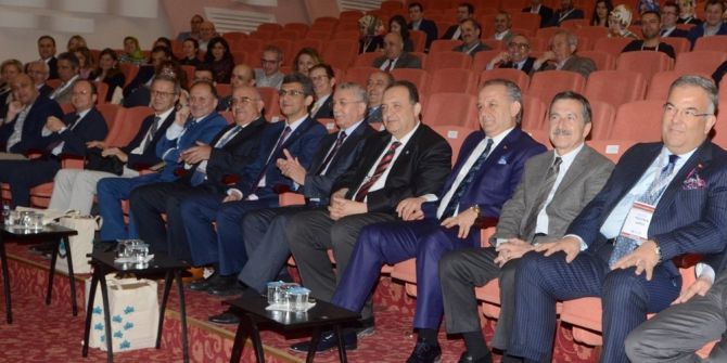 9’ncu Ulusal Larengoloji Kongresi Esogü’de Başladı