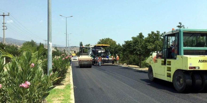 Büyükşehir, Yol Yenileme Çalışmalarına Devam Ediyor