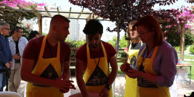 Seramik Pişirim Çalıştayı Mezitli’de Başladı