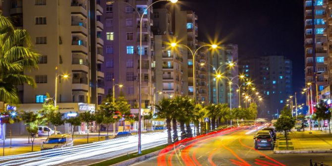 Adana’ya İki Yılda 22.6 Milyon Liralık Aydınlatma Yatırımı Yapıldı