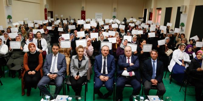 Şehitkamil’de 187 Kişi Daha Okur-yazar Oldu