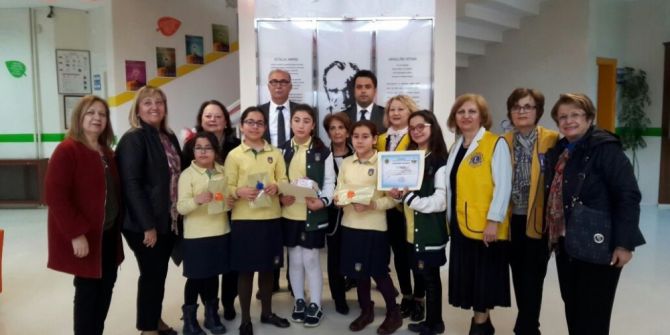 Başak Koleji Öğrencileri Dünya Barışı Afiş Yarışması’na Katıldı